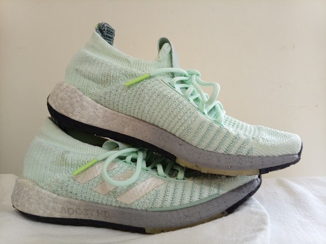 adidas Pulseboost HD ‘Tech Mint’ | US 6.5 | Lightly Used (Category: Sneakers) located in Malolos. Submitted by luxuryis_._water (Listing ID 1462933494, Image 3). Description: luxury is: having the BOOST that you need when you need it. 🏃‍♀️‍➡️ 🏷️ Brand: adidas Pulseboost HD (Women’s) 🎨 Color: Mint Green (official color: Signal Green) 📏 Tag Size: US 6 1/2 / UK 5 🧵Material: engineered textile knit top, high-density TPU midsole, Continental™ Ada