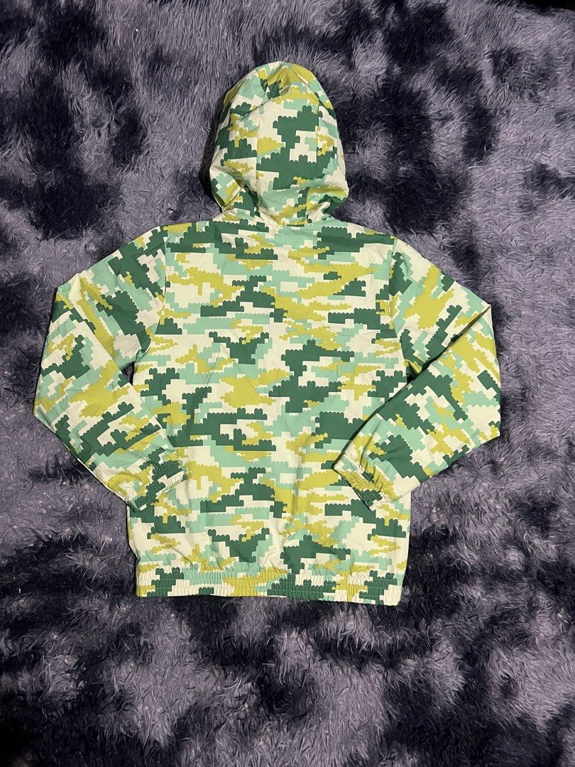 Adidas running hoodie (Category: Activewear) located in Cebu City. Submitted by drip_block (Listing ID 1463020703, Image 2). Description: Dimes 19x24.