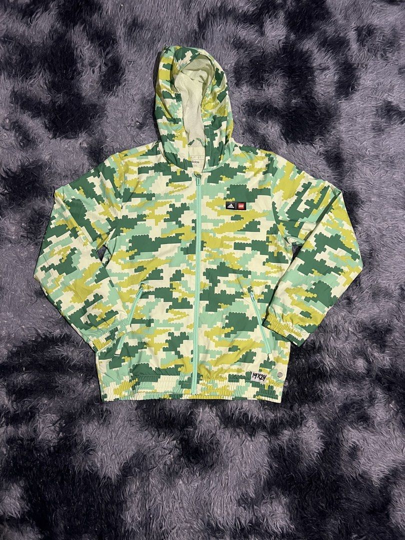 Adidas running hoodie (Category: Activewear) located in Cebu City. Submitted by drip_block (Listing ID 1463020703, Image 1). Description: Dimes 19x24.