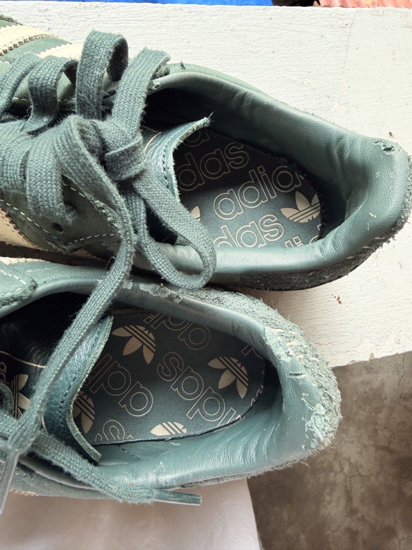 Adidas Samba (Category: Sneakers) located in San Juan City. Submitted by jp0216 (Listing ID 1462936210, Image 3). Description: Adidas samba No box Used less than 5x 6.5 UK / 7womens Issue: may mga natuklap na part sa loob dahil daganan nung naglipat kami pero goods pa yung pinaka leather sa loob and di din sta kita pag suot na Rfs: declutter.