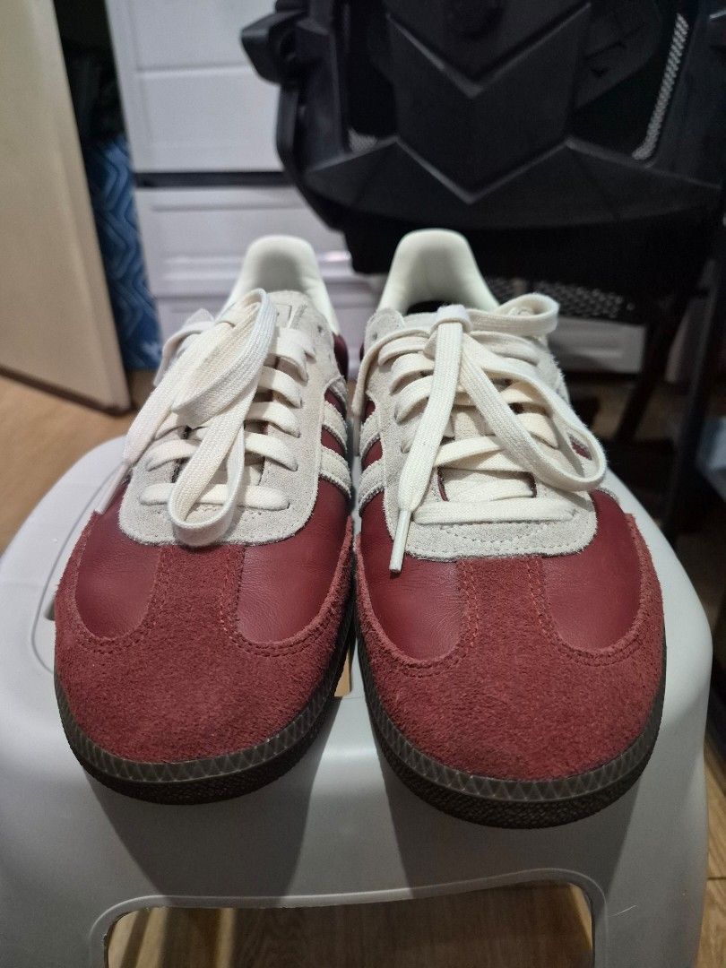 Adidas Samba Burgundy Suede Leather (Category: Casual Shoes) located in Cabuyao City. Submitted by aldnbltzr (Listing ID 1462927343, Image 2). Description: Adidas Samba - Rich burgundy leather with suede accents - Cream laces and detailing - Gum sole - No issues.