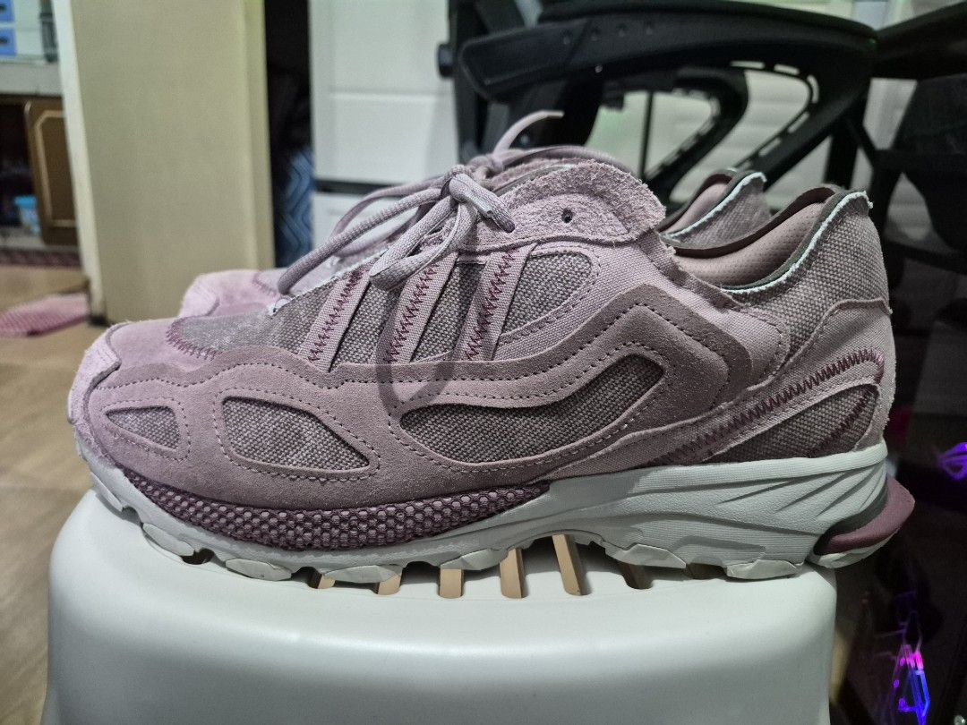 Adidas Shadowturf Size 10.5 US (Category: Casual Shoes) located in Cabuyao City. Submitted by aldnbltzr (Listing ID 1462925816, Image 1). Description: Adidas Shadowturf - Color: Purple Burgundy - Size: US 10.5 - No issues .