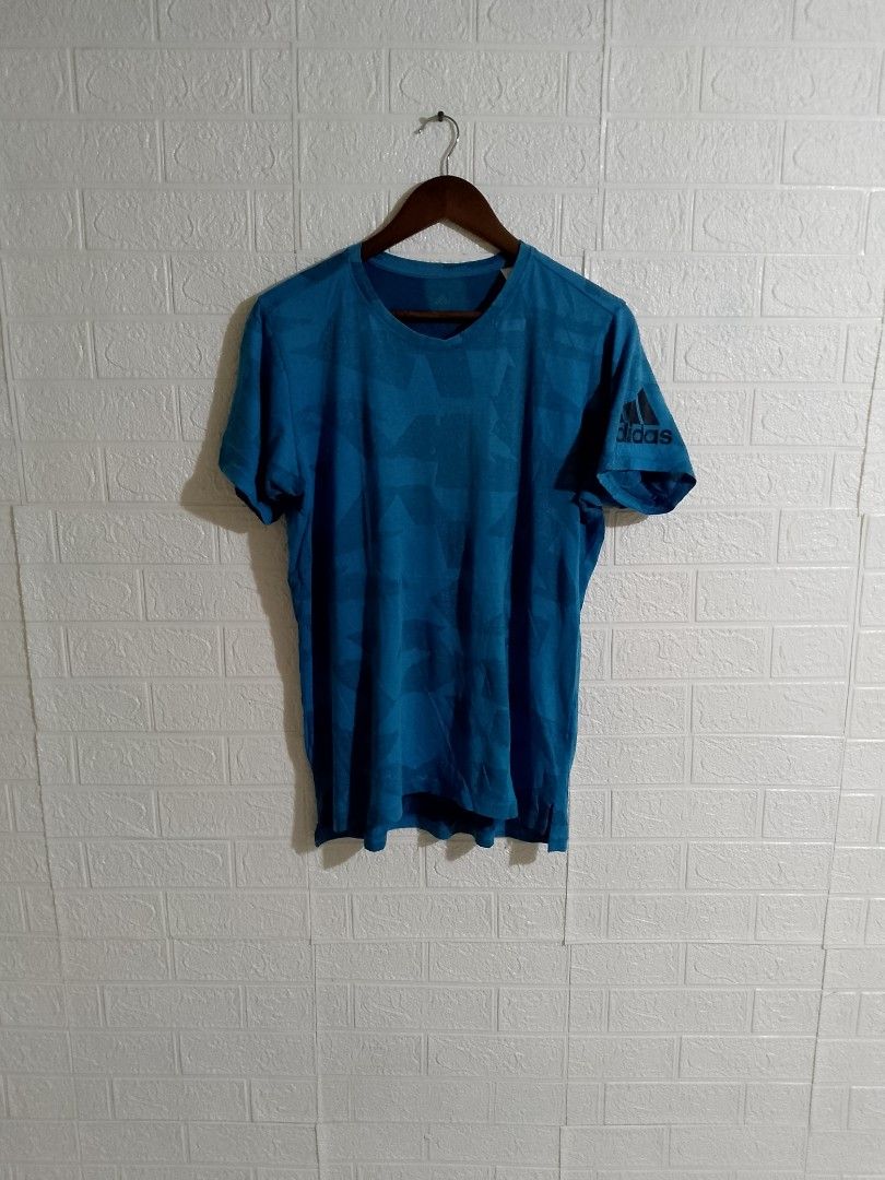 ADIDAS SHIRT (Category: Activewear) located in Tabaco. Submitted by zerothreethrift (Listing ID 1463015891, Image 1). Description: ADIDAS SHIRT SIZE XL EXCELLENT PM IF INTERESTED ALBAY LOCATION.