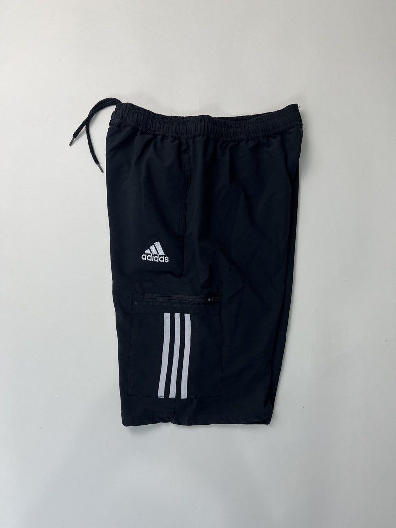 Adidas Shorts (Category: Shorts) located in Makati City. Submitted by ufcknwthbst (Listing ID 1463006901, Image 2). Description: 21 inch length 9.5/10 condition Minimal issue on right pocket zipper.