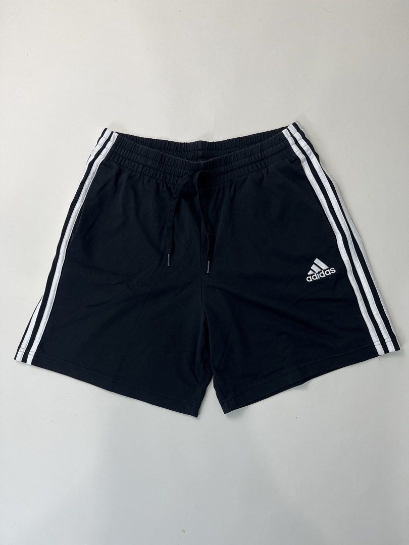 Adidas Shorts (Category: Shorts) located in Makati City. Submitted by ufcknwthbst (Listing ID 1463017171, Image 1). Description: 19 inch length 9.5/10 condition No issue.