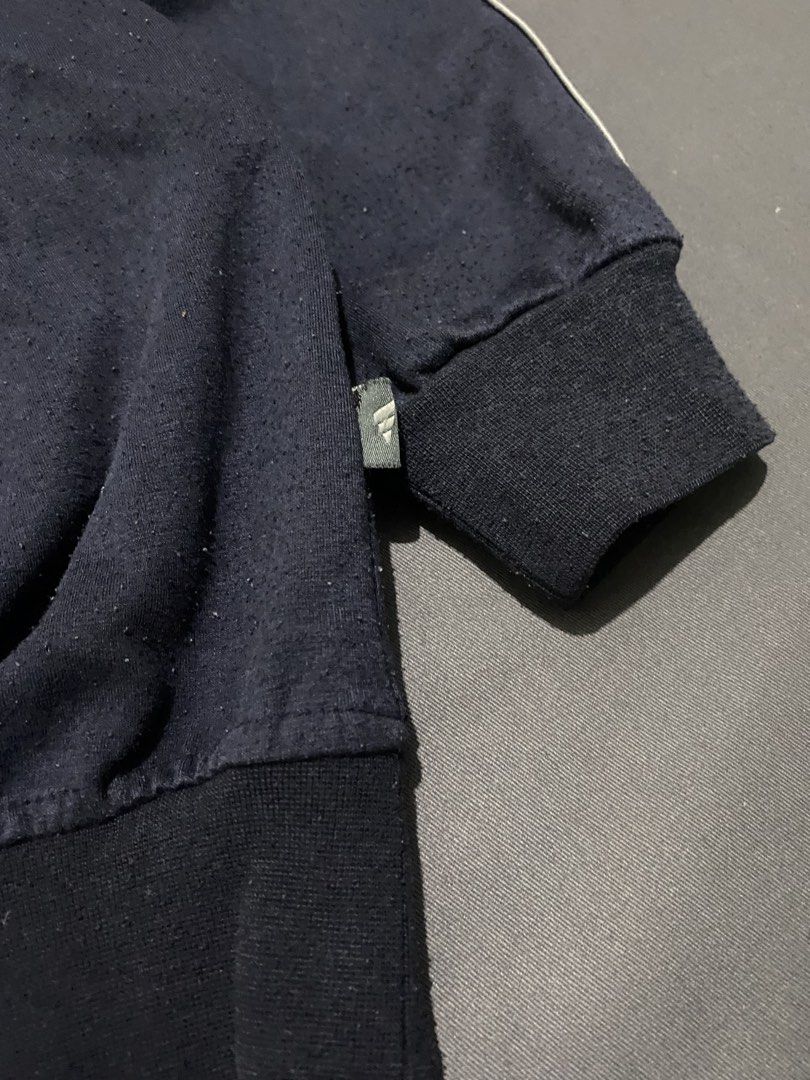 ADIDAS SWEATER (Category: Coats, Jackets and Outerwear) located in Cebu City. Submitted by vast_trese.13 (Listing ID 1462995496, Image 3). Description: ⚠️ITEM DETAILS ⚠️ LENGTH: 28(in inches) WIDTH: 25(in inches) SHLDR - END: 22(in inches) PIT - END: 20(in inches) SIZE: MEDIUM COLOR WAY: NAVY BLUE COLOR CONDITION: 10/10 ISSUE: NONE OVERALL CONDITION: 10/10 💵PRICE 💵 600.