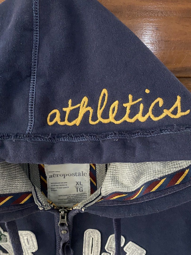 AEROPOSTALE VTG FULL ZIP JACKET MULTI PATCH (Category: Coats, Jackets and Outerwear) located in Cavite. Submitted by gedom (Listing ID 1462952675, Image 3). Description: VTG AEROPOSTALE MULTI PATCH FULL ZIP JACKET EXCELLENT CONDITION SIZE XL 21/25 DIMES .