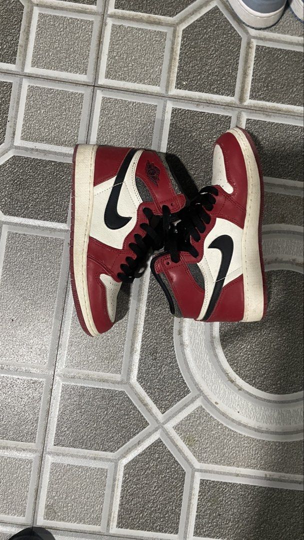 Air Jordan 1 High OG Chicago “Lost and Found” (Category: Sneakers) located in Iloilo. Submitted by puzzles_xxx (Listing ID 1462899091, Image 2). Description: - Classic Air Jordan 1 High OG Chicago colorway (Red, White, Black) - Iconic and highly sought-after silhouette - Essential addition to any sneaker collection - Versatile for casual wear and completing streetwear outfits - Legendary kicks for the discerning buyer.