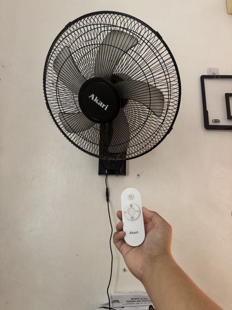 Akari 16" Rechargeable Solar Wall Fan (Category: Fans) located in Santa Rosa. Submitted by caressgonzales (Listing ID 1462916796, Image 2). Description: For sale: - Orig price ₱4,299 - Akari 16 inch rechargeable solar wall fan (Model ARWF-S01B) - Comes with remote control and power adapter - Ideal for areas with limited electricity - Can be powered by solar energy RFS: Moving out and no longer needed.