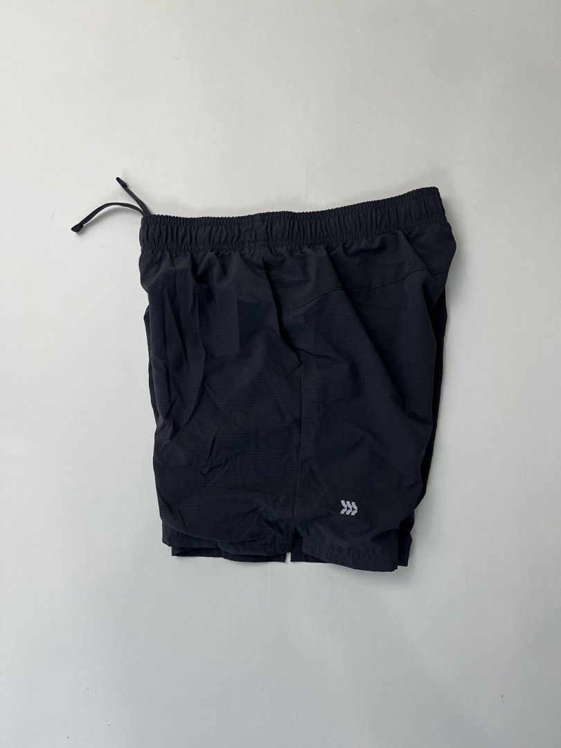 All In Motion Shorts (Category: Shorts) located in Makati City. Submitted by ufcknwthbst (Listing ID 1463005011, Image 2). Description: Size 26-30 15 inch length 9.5/10 condition No issue.
