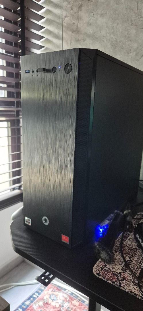AMD Ryzen 5 5600G Desktop PC - 24GB RAM, RX 580 8GB (Category: Desktops) located in Singapore. Submitted by akbar.night (Listing ID 1462938813, Image 1). Description: - AMD Ryzen 5 5600G Processor with Radeon Graphics - 24GB RAM - AMD Radeon RX 580 8GB Graphics Card - 1.5TB Storage - Windows 11 Pro - Ideal for Gaming & General Use MBD Specification: MSI PRO B550M-P WIFI6E - Recently upgraded 2 months Form Factor: Micro-ATX Socket: AMD AM4CPU Supp