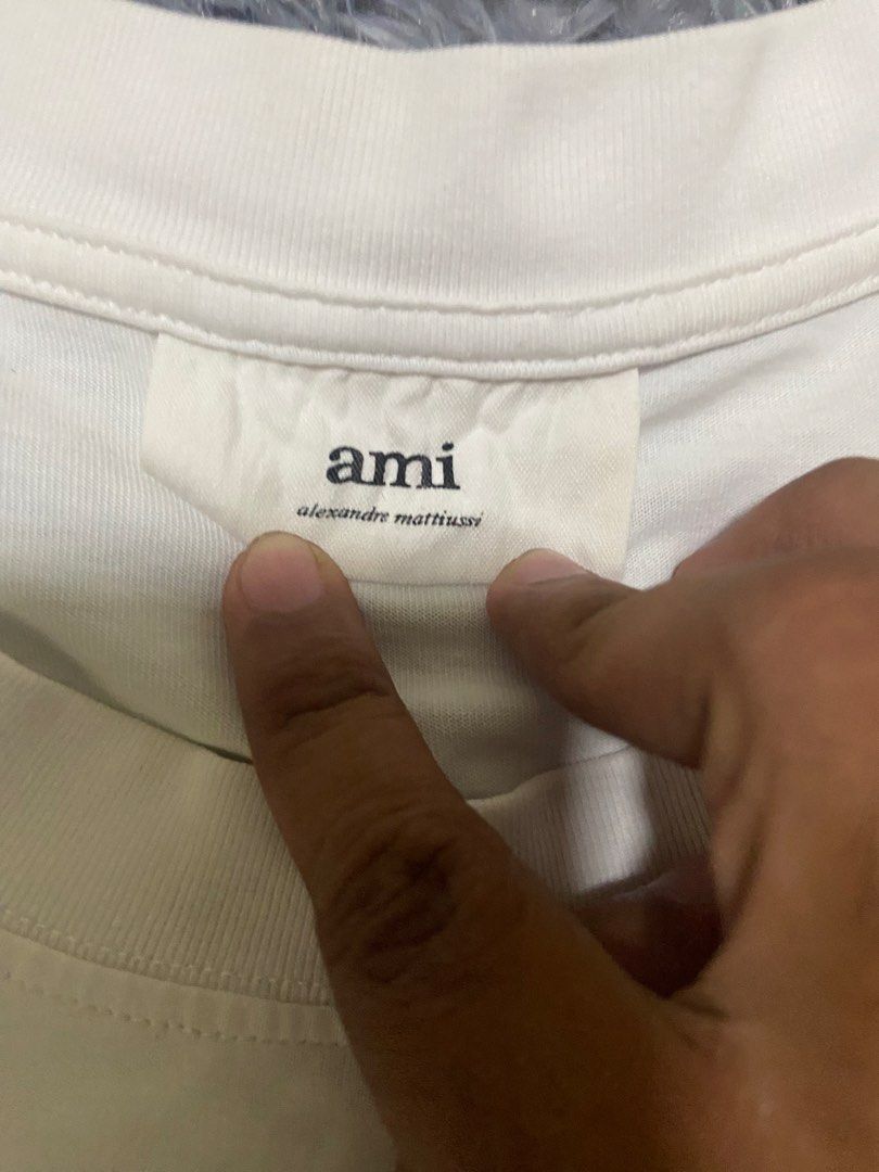 Ami (Category: Activewear) located in Tuguegarao City. Submitted by nero_28 (Listing ID 1462901596, Image 3). Description: Issue cut wash tags Dimes 26.5/19.