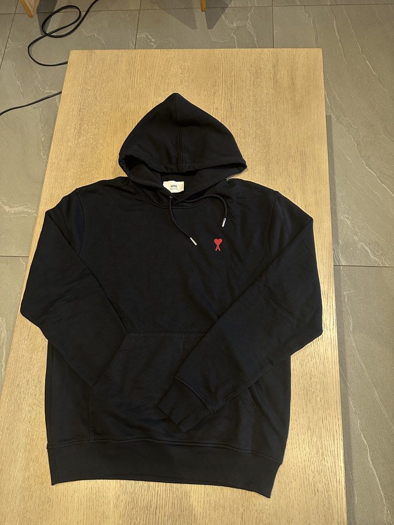 AMI DE COEUR HOODIE🖤 (Category: Coats, Jackets and Outerwear) located in Quezon City. Submitted by adloading7 (Listing ID 1463074761, Image 1). Description: AMI DE COEUR HOODIE🖤 Size Large Can be for both men/women!!! 18k only from 23k bought in France Negotiable if sure buyer🔥.