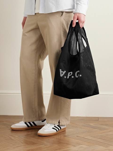 A.P.C. Mesh Tote Bag (Category: Tote Bags) located in Urdaneta. Submitted by theoldmanstore (Listing ID 1462899117, Image 3). Description: - A.P.C. Mesh Tote Bag - Material: 100% Polyester - Ideal for groceries or everyday use - Lightweight and easy to carry - Versatile for your essentials.