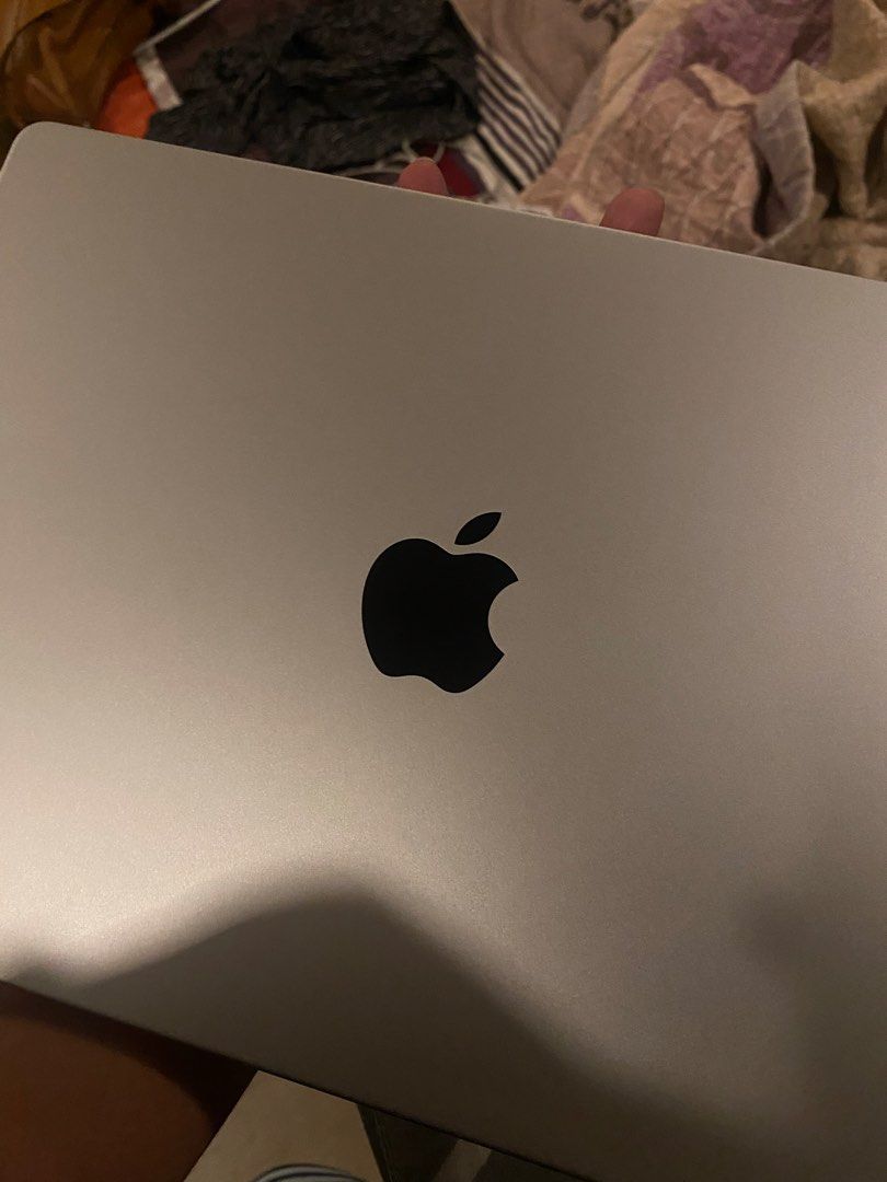 Apple MacBook Pro M1 2021 512 GB (Category: Laptops & Notebooks) located in Manila. Submitted by miuraaaaaa (Listing ID 1462907426, Image 1). Description: - MacBook Pro M1 (2021) 14-inch - 512 Gb - Good as New (Makinis pa) - Bought from powermac - No internal issues - No Screen Issues - Has super minimal issue on the physical part of the laptop (Hindi halata), it doesn’t affect the performance of the MacBook. - Ideal for work and everyday use - 8