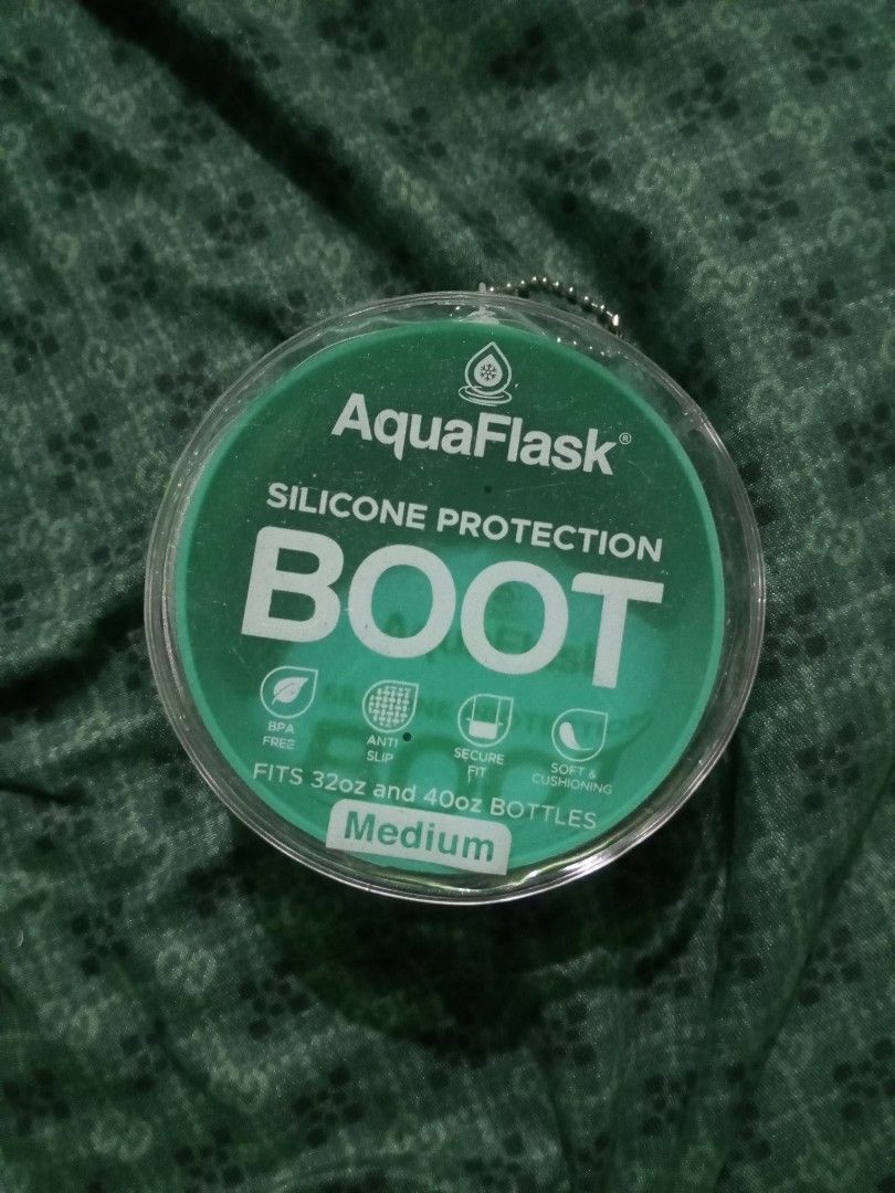 AQUAFLASK BOOT 32-40oz (Category: Water Bottles & Tumblers) located in Manila. Submitted by kukivebi (Listing ID 1463051124, Image 2). Description: AQUAFLASK BOOT 32-40oz — brand new — no issue — aquamarine color — j&t only — payment first.