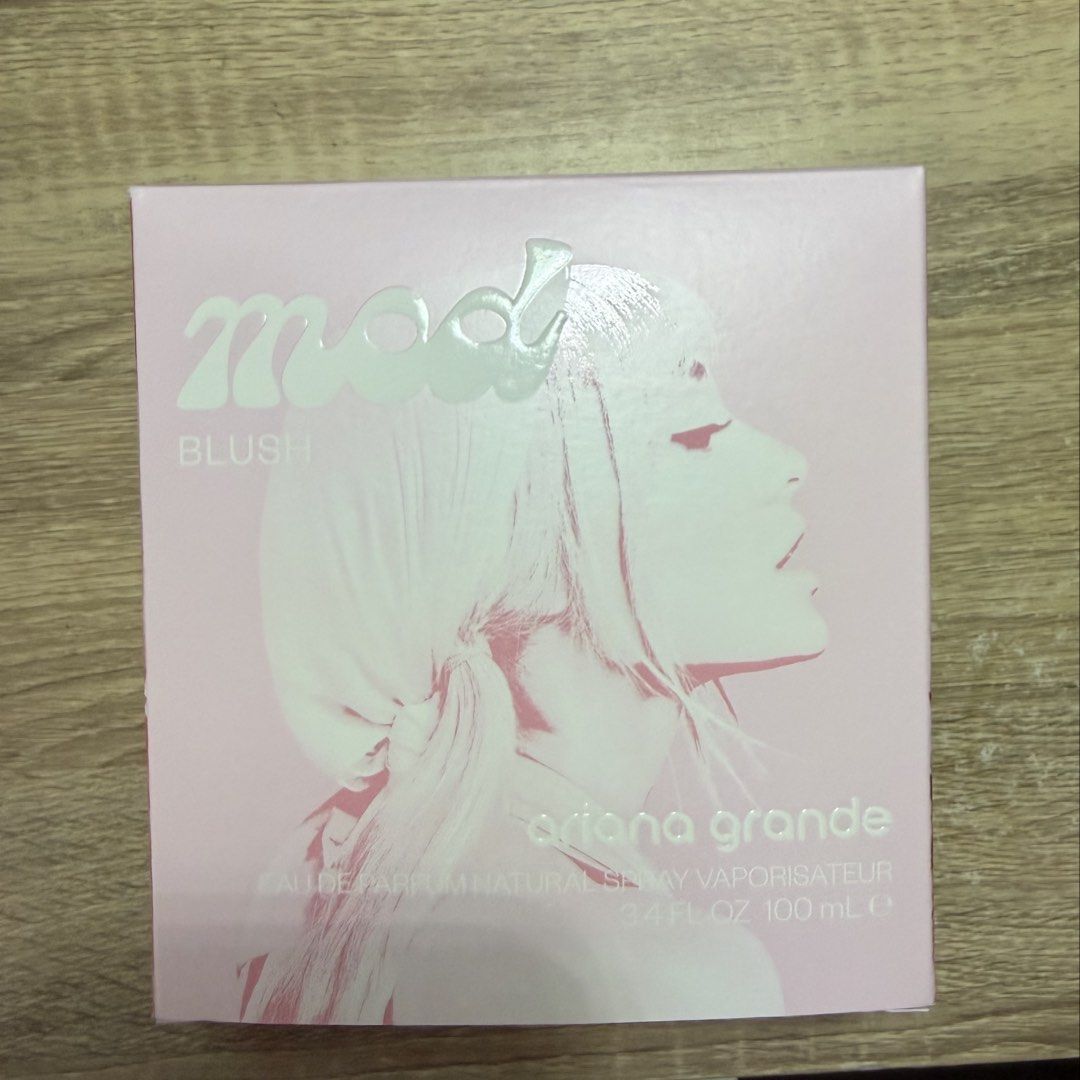 Ariana Grande Mod Blush Perfume (100mL) (Category: Fragrance & Deodorants) located in Quezon City. Submitted by l.illac (Listing ID 1462939768, Image 1). Description: LISTED PRICE IS LAST PRICE - Bought in Chemist Warehouse, Sydney Australia - Only sprayed thrice, essentially it’s still full .