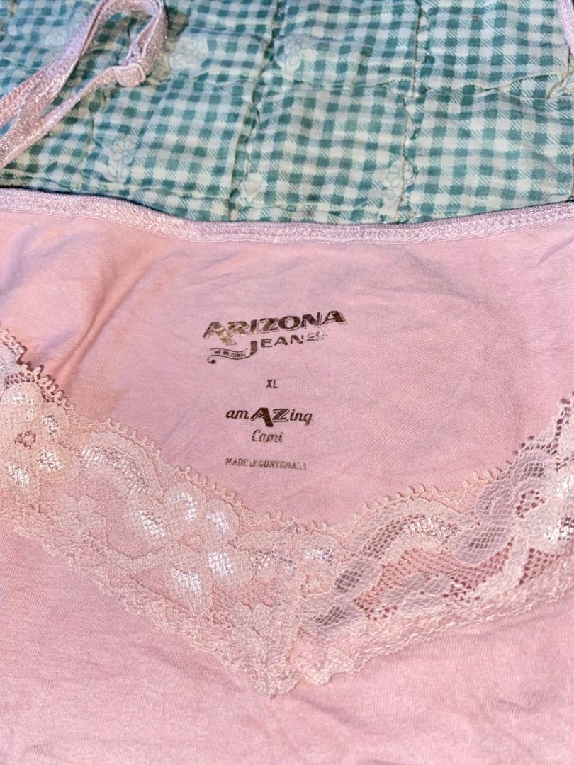 Arizona Jeans co (Category: Sleeveless) located in General Santos City (Dadiangas). Submitted by its.tey (Listing ID 1463015258, Image 2). Description: .