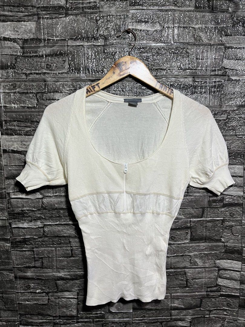 Armani Exchange Ribbed Top (Category: Blouses) located in Manila. Submitted by flex_curation (Listing ID 1462894344, Image 1). Description: 16x22 IN VERY GOOD CONDITION BACOOR CAVITE LOC.