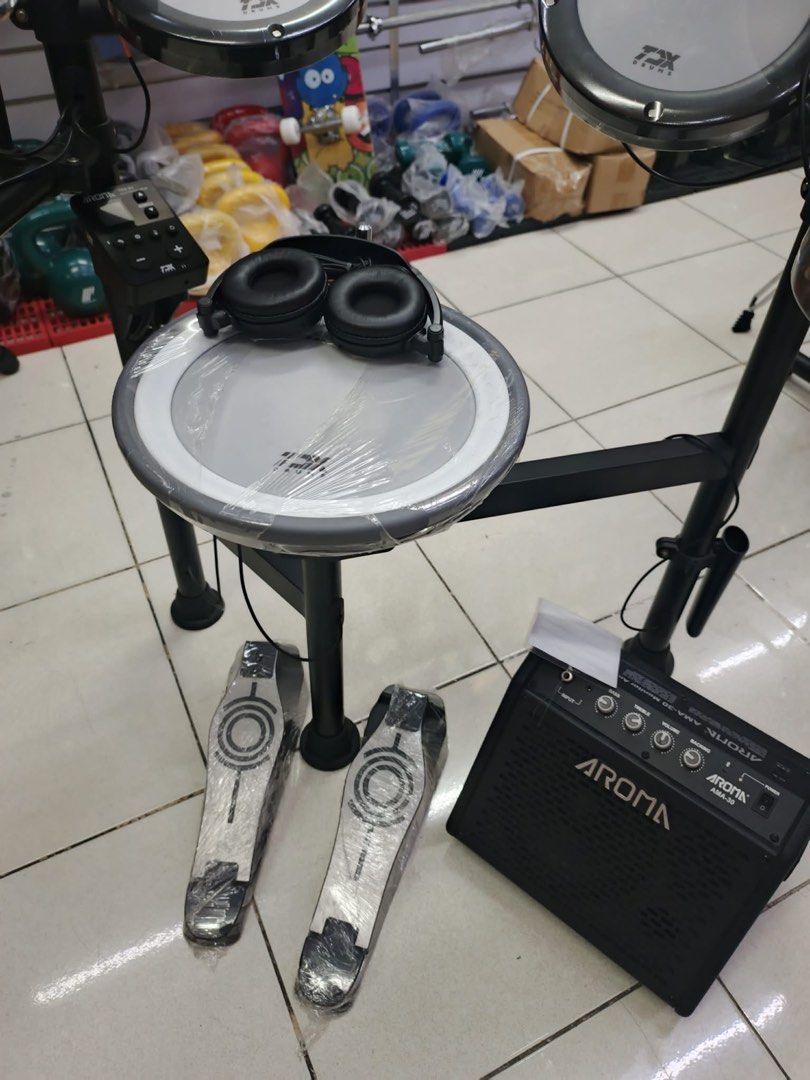 Aroma Electric Drum TDX N1 (Category: Musical Instruments) located in Las Pinas. Submitted by andreadomingo2518 (Listing ID 1463014708, Image 3). Description: w/ free headphones ampli drum stick.