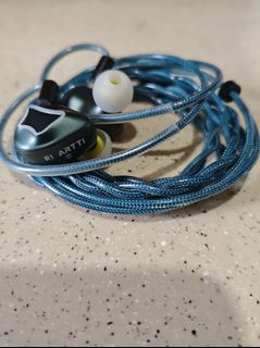 （分類：）位於 。 由 jackfather 提交（商品編號 1364614895，圖片 1）。簡介： 。