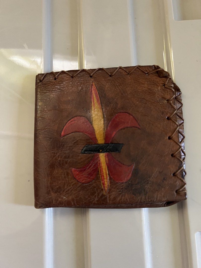 Assorted tooled leather accessories (Category: Wallets & Card Holders) located in Paranaque City. Submitted by decluttering1990 (Listing ID 1462977957, Image 2). Description: Php2000 or best reasonable offer 4 tooled small leather good with free leather wallet Buyer books and pays shipping. Items are in Paranaque.