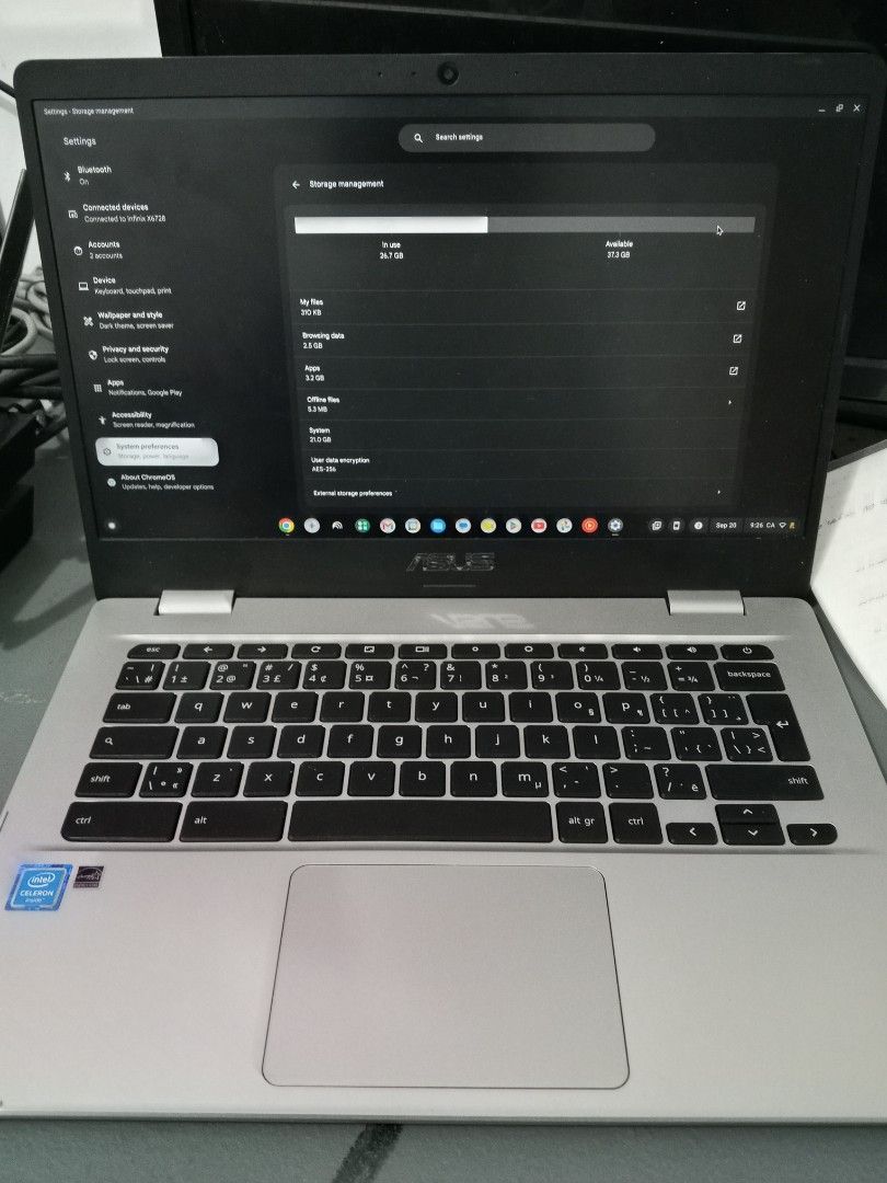 Asus chromebook C423 (Category: Laptops & Notebooks) located in San Fernando. Submitted by miyskii (Listing ID 1463037556, Image 2). Description: Asus chromebook no issue 8gb ram 64gb storage With laptop bag no charger.