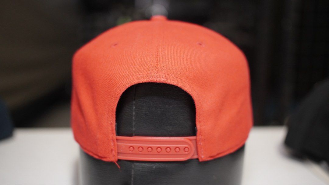 ATLANTA BRAVES 47 SNAPBACK (Category: Caps & Hats) located in Butuan. Submitted by 085skatethriftshop (Listing ID 1463040600, Image 3). Description: ATLANTA BRAVES SNAPBACK 47 ISSUE: MINOR STAIN ON TOP BRIM.