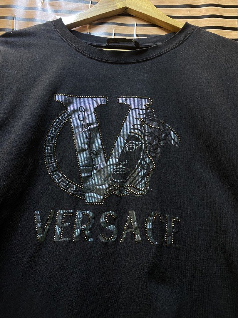 AUTHENTIC (Category: Tshirts & Polo Shirts ) located in Makati City. Submitted by drip.poww (Listing ID 1462943446, Image 3). Description: - Authentic Versace - Color: Black - Size: Large - Dimes: 23x27.5 - Authentic - Excellent condition - Need wash, fresh from bale - Material: 100% Cotton Please don’t expect too much—these are thrifted (ukay) items. 😊 !!STILL NEGOTIABLE!!.