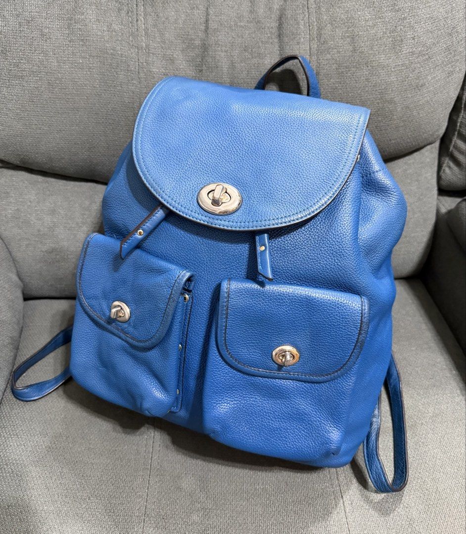 Authentic Coach Turnlock Tie Runsack Backpack (Category: Backpacks) located in Quezon City. Submitted by chic.bags (Listing ID 1462926160, Image 2). Description: Ykk zip With creed Pure leather No issue Actual photo posted Mop: gcash.