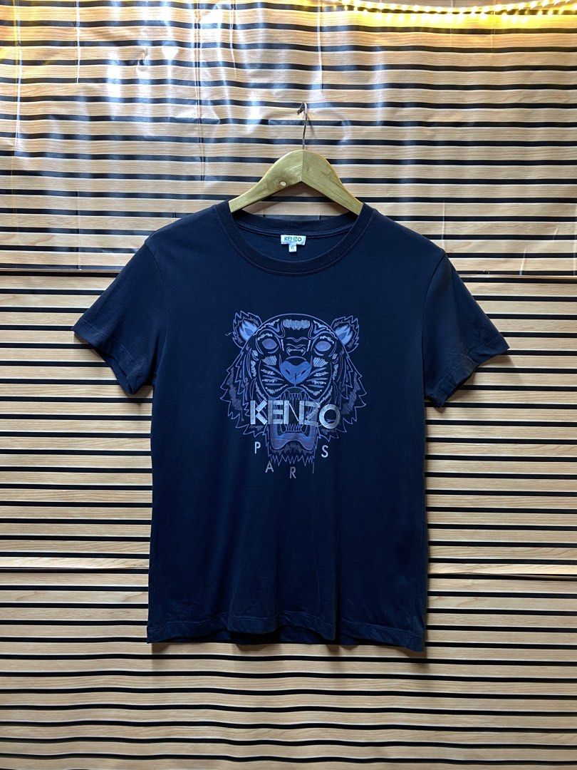 AUTHENTIC KENZO PARIS TEE (Category: Shirts) located in Makati City. Submitted by drip.poww (Listing ID 1462933676, Image 1). Description: - Authentic Kenzo Paris - Color: Black - Size: XL - Authentic - Excellent condition - Need wash, fresh from bale - Material: 100% Cotton Please don’t expect too much—these are thrifted (ukay) items. 😊 !!STILL NEGOTIABLE!!.