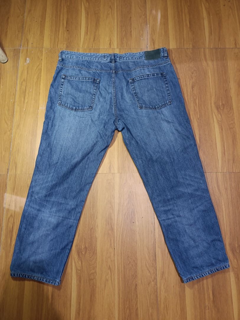 Authentic Lacoste Jeans (Category: Jeans) located in Bulacan. Submitted by koritooo (Listing ID 1463051840, Image 1). Description: Authentic Lacoste Jeans Standard Fit Good as new no issue Complete tags/ Wash tags Size XXL Dimensions: 40 Width 38 Length 8 Hem Color rate: 10/10.