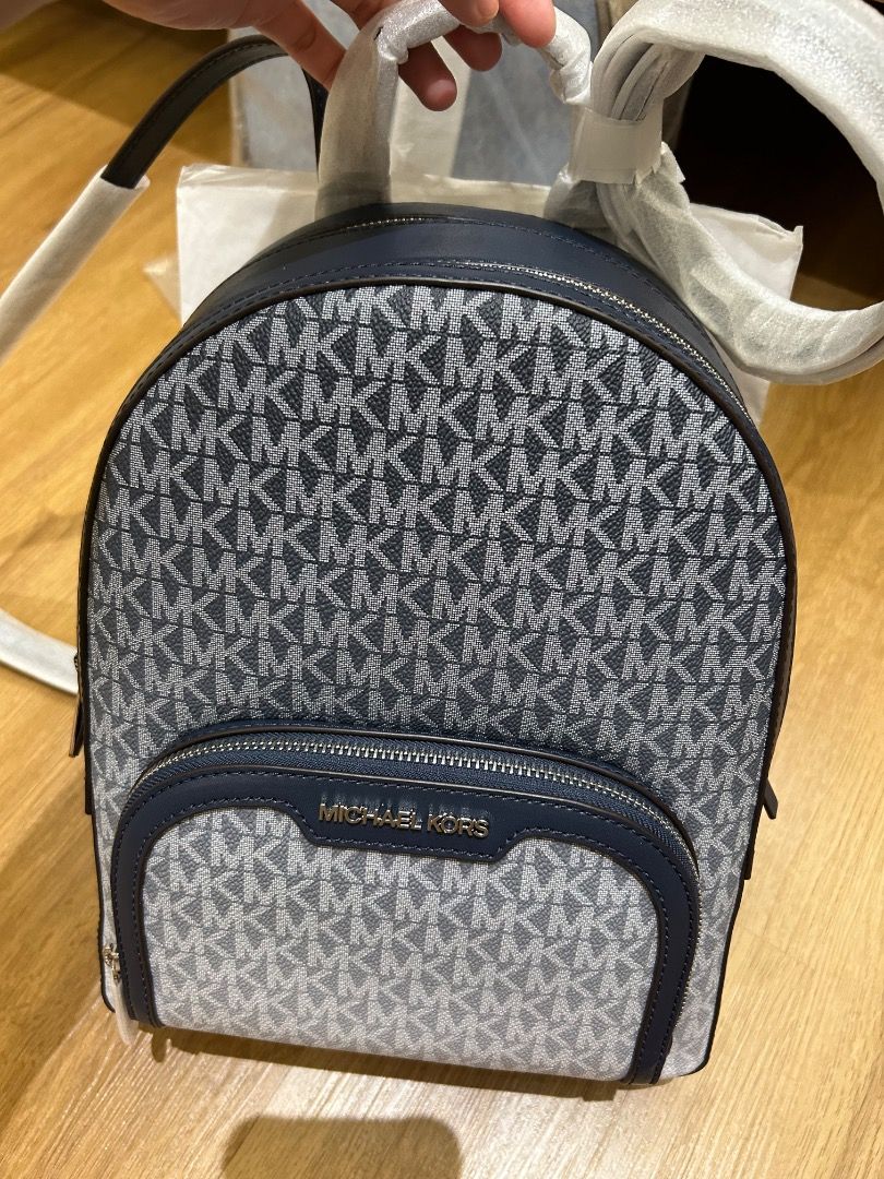 Authentic Michael Kors backpack (Category: Luxury Bags & Wallets) located in Taguig. Submitted by discountedpcs (Listing ID 1463022453, Image 1). Description: .