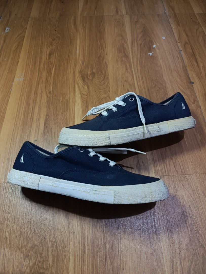 Authentic Nautica Deckloom Boat Shoes (Category: Dress Shoes) located in Bulacan. Submitted by koritoo (Listing ID 1463046261, Image 1). Description: Authentic Nautica Deckloom Boat Shoes Good as new, no issue US men's size 9.5 UK 9 EUR 42–43.