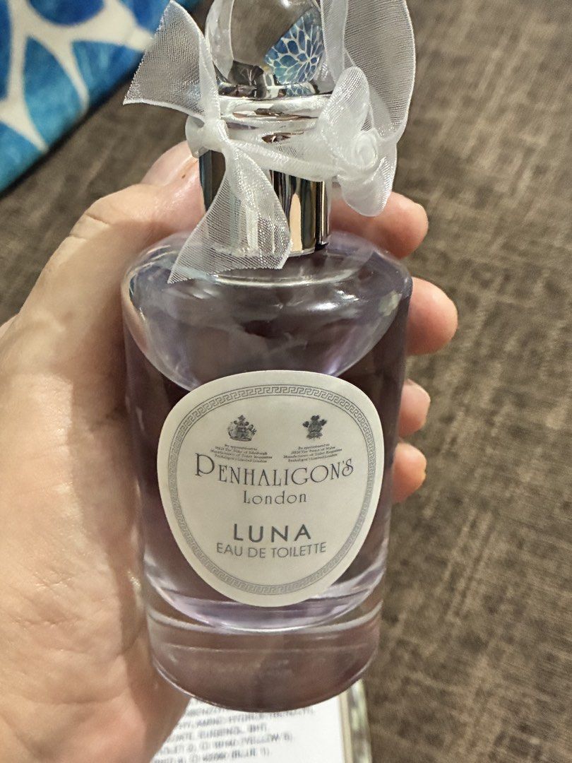Authentic Penhaligons Luna EDT (Category: Fragrance & Deodorants) located in Las Pinas. Submitted by collextingluxuries2889 (Listing ID 1462932644, Image 2). Description: USA Bought in Nordstrom USA 100 ml Just sprayed a little. NO ISSUES. NO DENTS with the bottle comes with box Long lasting. I believe this is Heart Evangelista’s fave scents. SELLING LOW💯 RFS: I still have one bottle. I’m .