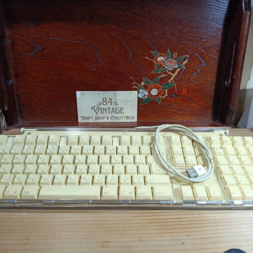 Authentic Vintage Apple Keyboard working (Category: Computer Keyboard) located in Las Pinas. Submitted by 84vintage (Listing ID 1462901828, Image 3). Description: Authentic Apple Keyboard. Tested Working. "ENTER" key on the NUMPAD nakalubog otherwise everything seems to checkout. Priced in na sa issue. Video demo for sure buyer. A great addition for your apple collection if you're looking to complete your display. Sold as is where is only. Para s
