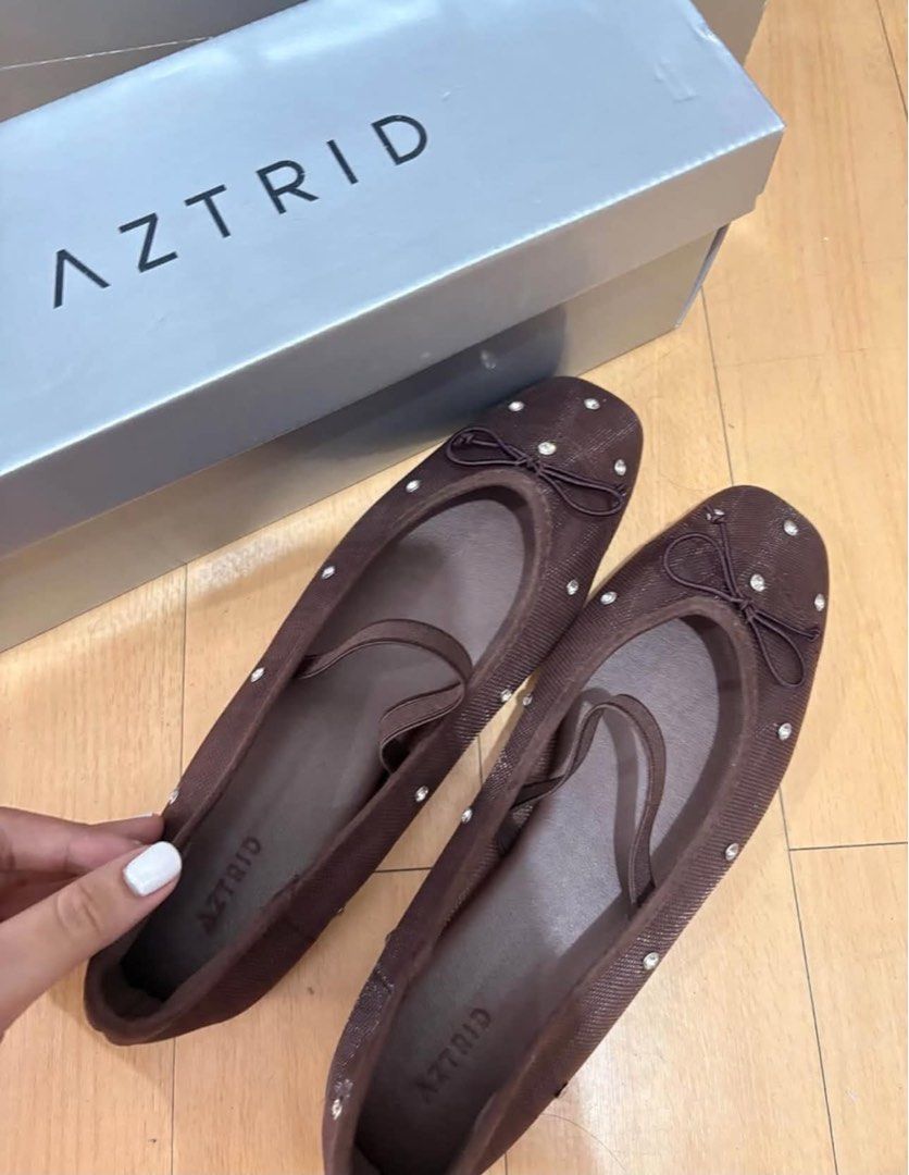 Aztrid Dani Mesh Ballet Flats (Category: Flats & Sandals) located in Manila. Submitted by bigpinkheart (Listing ID 1462943678, Image 3). Description: Aztrid Dani Mesh Ballet Flats in Brown Size 7 - Brand new!! Unused - Still with receipt, bought for 799 pesos - With paper bag as it was purchased from their physical store Rfs: Change of Mind.