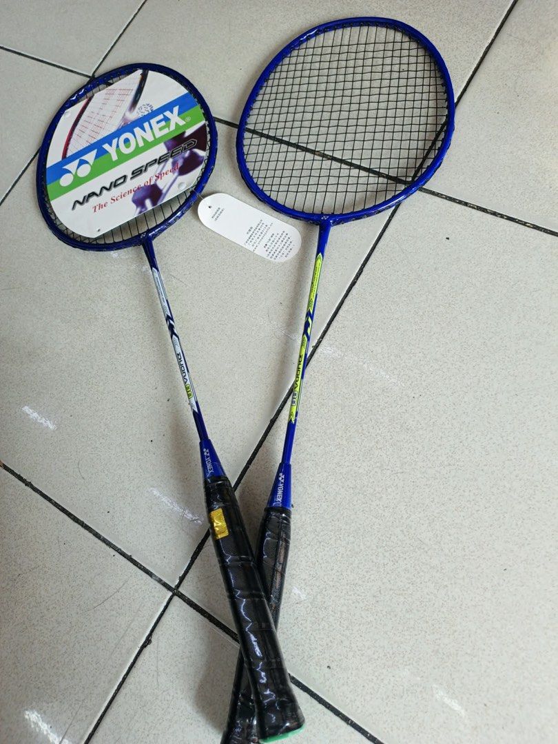 Badminton set (Category: Racket and Ball Sports) located in Las Pinas. Submitted by andreadomingo2518 (Listing ID 1462971639, Image 2). Description: .