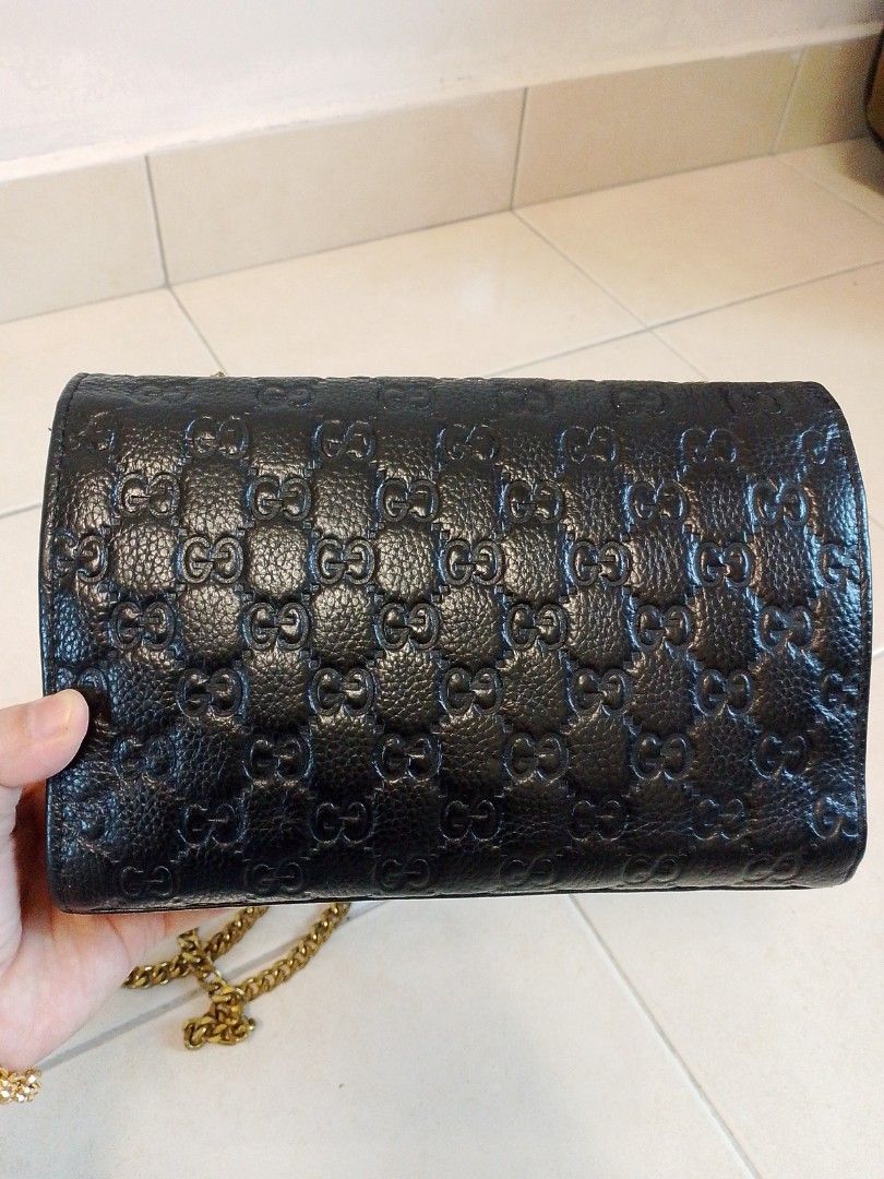 Bag Bundle (Category: Bags & Wallets) located in Seremban. Submitted by ain_muainnzah83 (Listing ID 1462950908, Image 3). Description: .