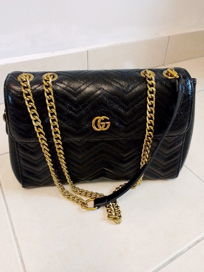 Bag bundle (Category: Bags & Wallets) located in Seremban. Submitted by ain_muainnzah83 (Listing ID 1462962158, Image 1). Description: .