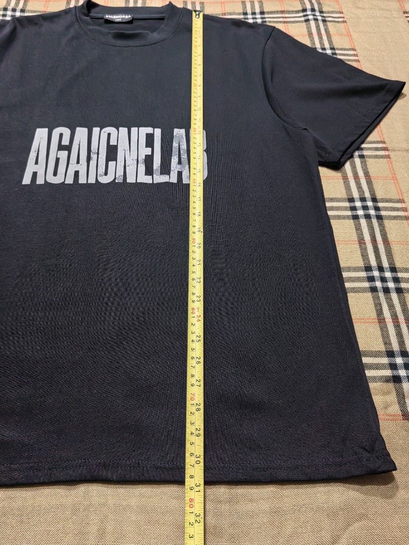 BALENCIAGA (Category: Tshirts & Polo Shirts ) located in Baguio. Submitted by curated_luxe_brandeds (Listing ID 1463020134, Image 3). Description: BALENCIAGA DIMENSION :L30 X W23 SIZE XL ON TAG SEE PICS FOR DETAILS EXCELLENT CONDITION COLOR MAY VARY DUE TO LIGHTING MOP BDO /GCASH NO COD /COP FB PAGE /CAROUSELL : curated_luxe_brandeds FACEBOOK SELLING ACCOUNT : Esteph Colpita SA PHYSICAL STORE:STALL 324A THIRD FLOOR SKYWORLD SESSION ROAD BAGUIO CI