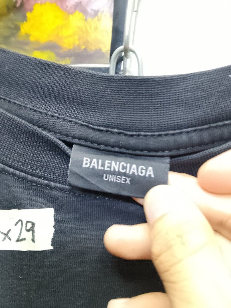 Balenciaga Beverly Hills tee (Category: Tshirts & Polo Shirts ) located in Valenzuela. Submitted by joshwrldselection (Listing ID 1463058023, Image 3). Description: xl - xxl very good condition need wash only thrift..