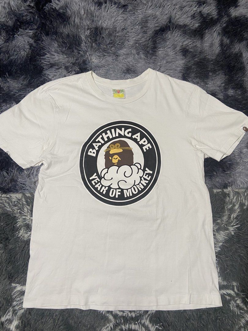 Bape Year of Monkey (Category: Activewear) located in Tuguegarao City. Submitted by nero_28 (Listing ID 1462902444, Image 1). Description: Issue super nimimal chip print Dimes 27/19 .