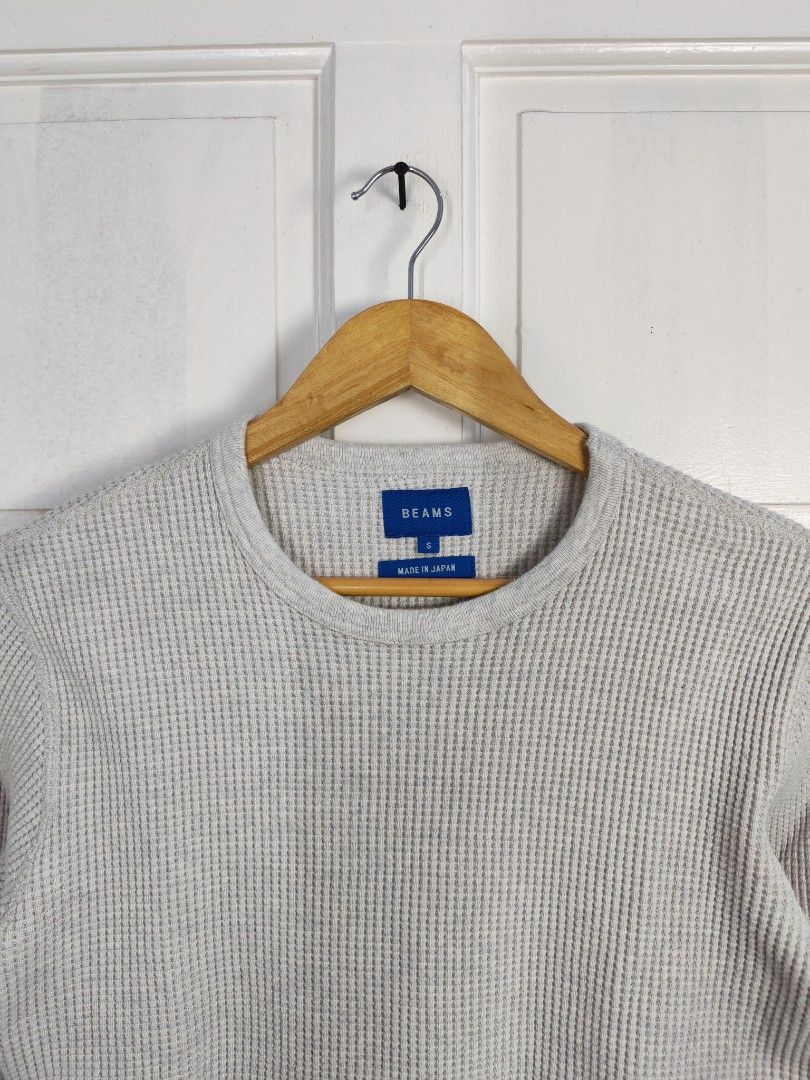 Beams waffle thermal long sleeves (Category: Coats, Jackets and Outerwear) located in Manila. Submitted by potato.ph (Listing ID 1462908475, Image 2). Description: Beams waffle thermal long sleeves Smal on tag Dimensions 18x24.