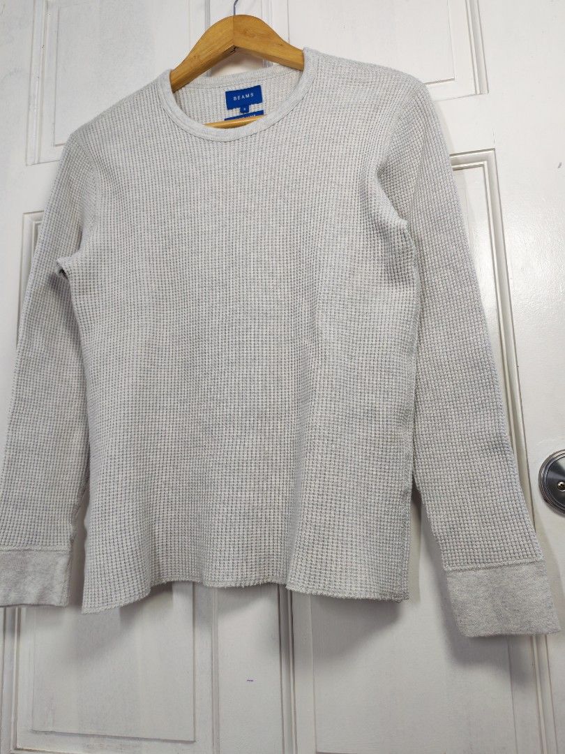 Beams waffle thermal long sleeves (Category: Coats, Jackets and Outerwear) located in Manila. Submitted by potato.ph (Listing ID 1462908475, Image 3). Description: Beams waffle thermal long sleeves Smal on tag Dimensions 18x24.