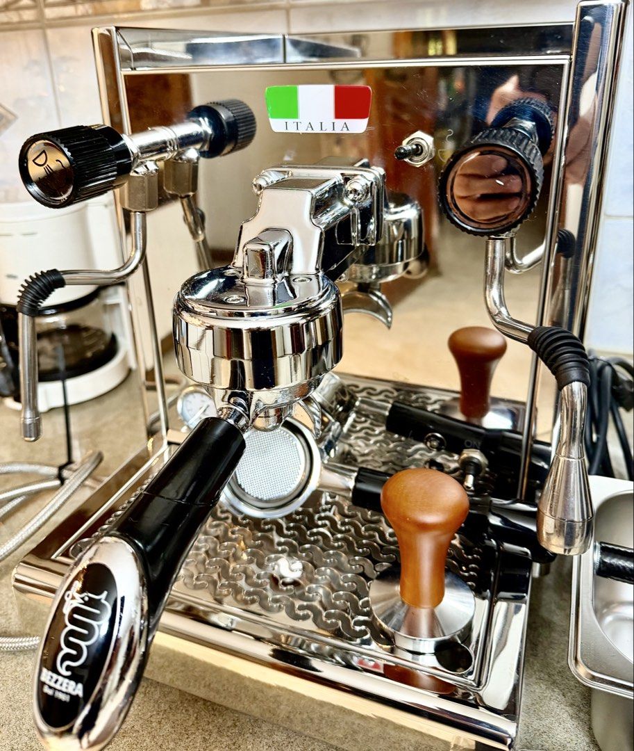 Bezzera BZ16 Espresso Coffee Machine Commercial Machine (Category: Coffee Machines & Makers) located in Paranaque City. Submitted by jaysanti (Listing ID 1463118082, Image 3). Description: Bezzera BZ16 Espresso Machine with Rotary Pump and plumbed water supply . Lightly used, comes with original double spout portafilter, brand new bottomless portafilter, brand new stainless knock box, new 58mm tamper. Made in Italy and all original, new original 