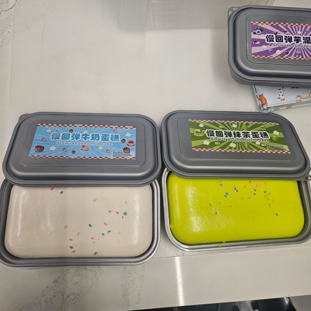 Big Slowrise Cake with Scent (Category: Other Stationery & Craft) located in Manila. Submitted by cam_c (Listing ID 1463038550, Image 1). Description: Slowrise Cake with scent colors available: vanilla and matcha sold per piece Brand New.