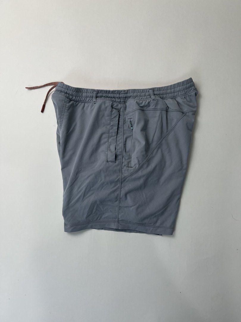 Birddogs Shorts (Category: Shorts) located in Makati City. Submitted by ufcknwthbst (Listing ID 1463005536, Image 2). Description: 15 inch length 9.5/10 condition No issue.