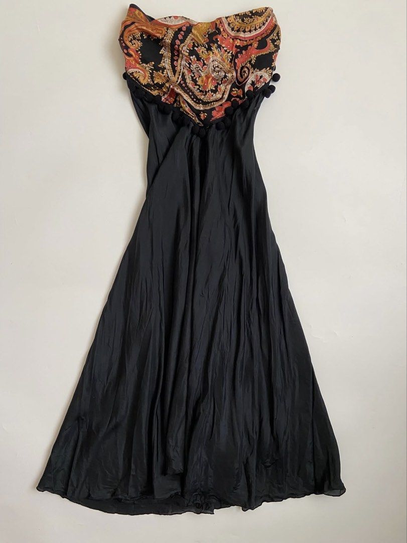 Black Boho Long Dress (Category: Dresses) located in Manila. Submitted by dolledleo (Listing ID 1462954527, Image 1). Description: - Has a cute print & tassels - Silk fabric! - Backless — has laces to tie at the back - Fits size XS-M.