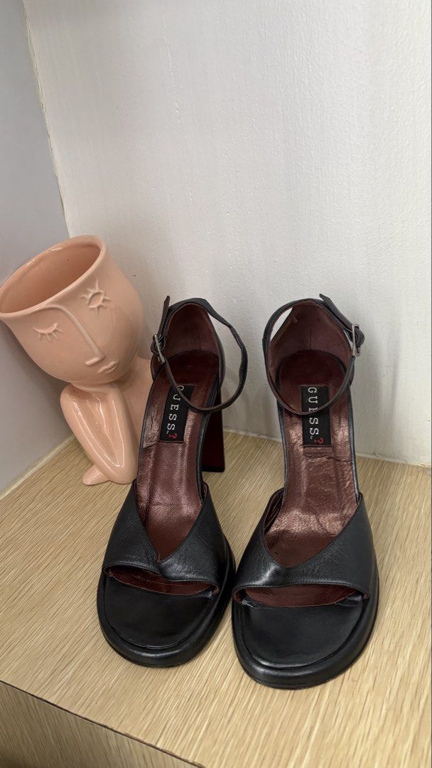 Black Guess Platform Block Heels with Ankle Strap (Category: Heels) located in Davao. Submitted by sammyang123 (Listing ID 1462918019, Image 2). Description: -GUESS VERY STURDY HEELS MADE IN ITALY LEATHER MATERIAL SIZE 37-38 FREE SF NO LEATHER WEAR JUST SIGN OD USE IN THE PLATFORM❤️‍🔥🫶🏻 super sulit for the price authentic na! ♥️🍷Stylish black Guess platform heels - Features a chunky block heel for comfort and height - Secure ankle strap with 